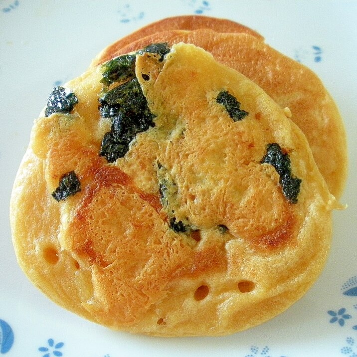 おつまみに！焼き海苔とチーズの大豆粉パンケーキ♪